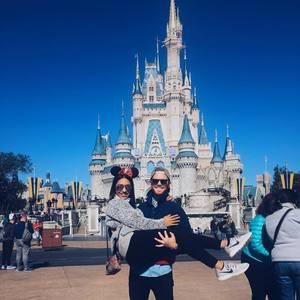 Meet your Posher, Fania